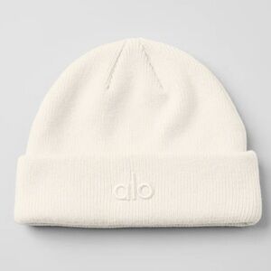 NWOT ALO Notable Beanie Ivory White Knit Beanie Casual Beanie Atheleisure